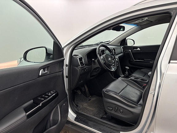 Kia Sportage 12 of 26