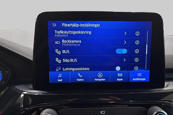 Ford Kuga 16 of 19