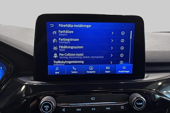 Ford Kuga 15 of 19