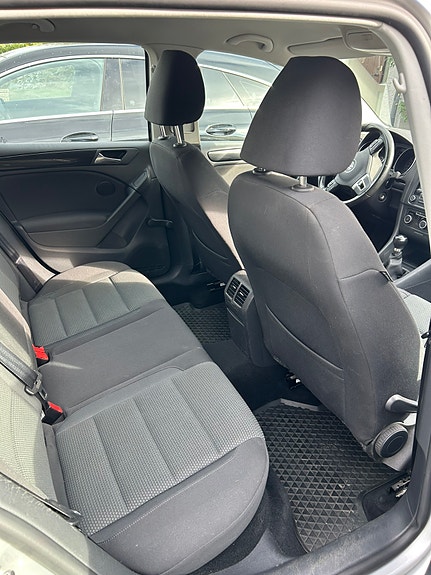 Volkswagen Golf VI 3 of 6