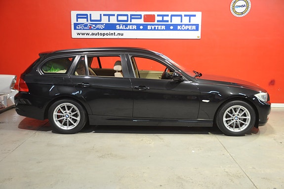 BMW 320d 3 of 24