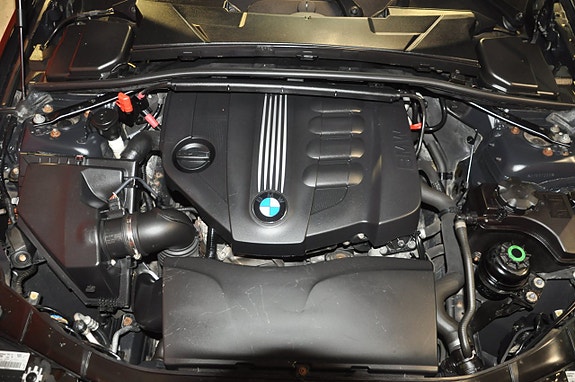BMW 320d 22 of 24