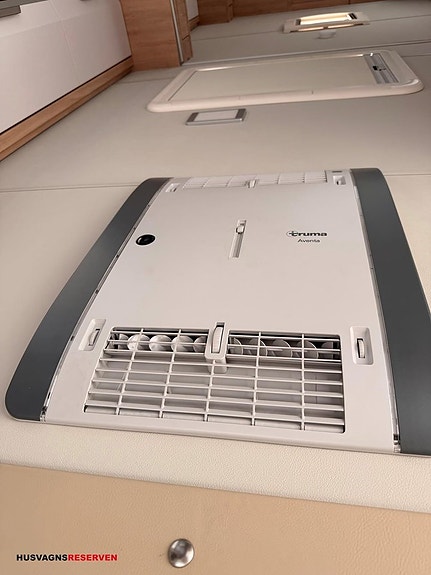 Knaus Südwind 650 PXB 23 of 27