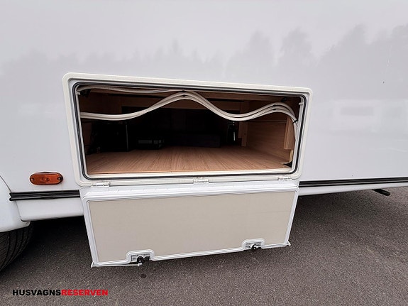 Knaus Südwind 650 PXB 5 of 27