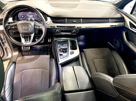 Audi Q7 7 of 18