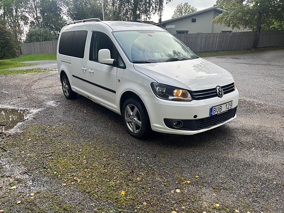 Volkswagen Caddy Maxi 4 of 11