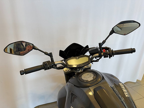 Yamaha MT-07 ABS 7 of 9