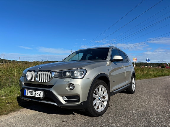 BMW X3 2 of 19