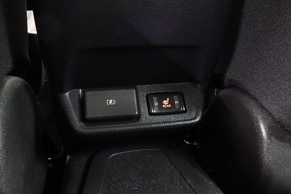 Nissan Leaf 16 of 18