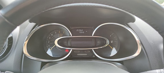 Renault Clio 10 of 10