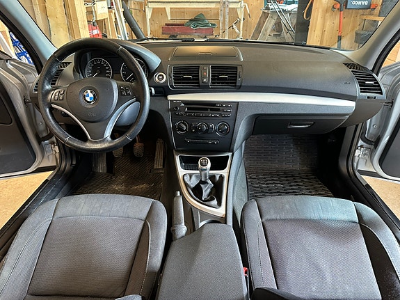 BMW 116i 7 of 9