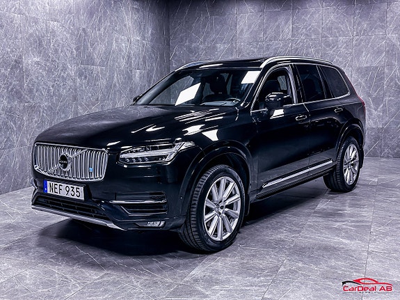 Volvo XC90 7 of 28