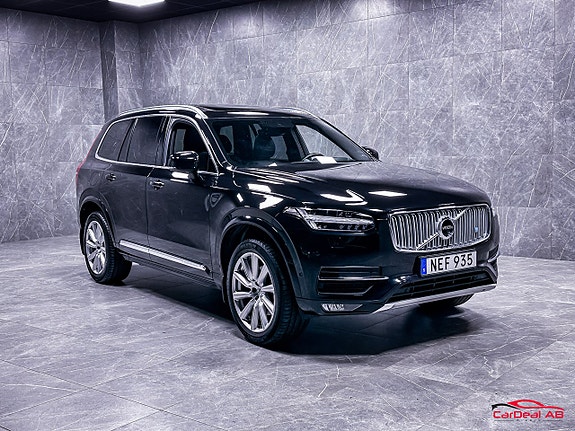Volvo XC90 9 of 28