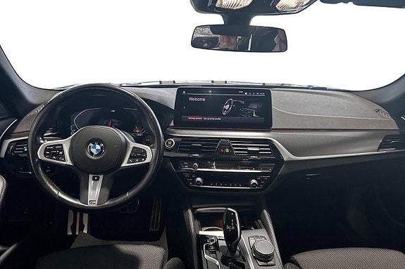 BMW 520d 8 of 16