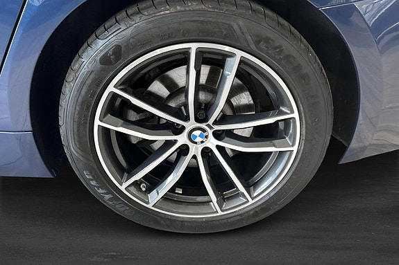 BMW 520d 15 of 16