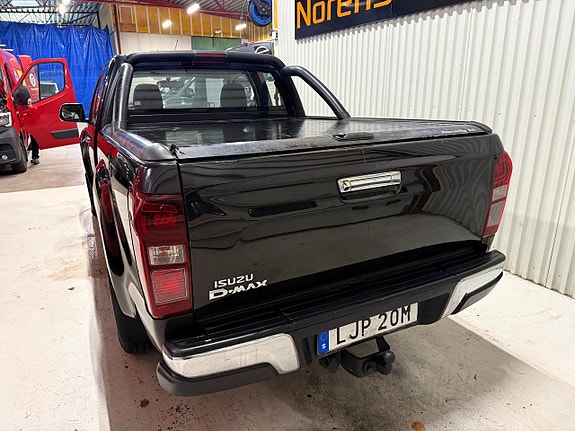 Isuzu D-max 4 of 15