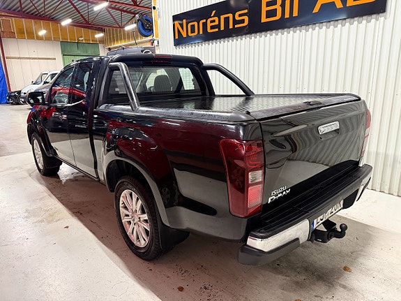 Isuzu D-max 3 of 15
