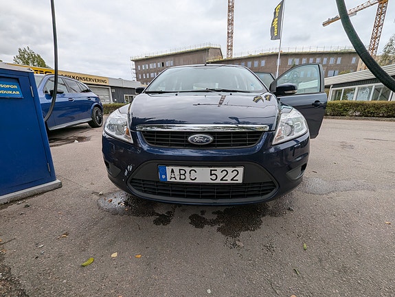 Ford Focus 10 of 17