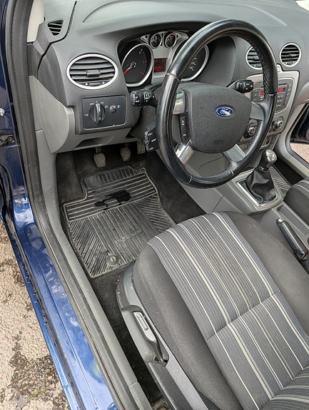 Ford Focus 4 of 17