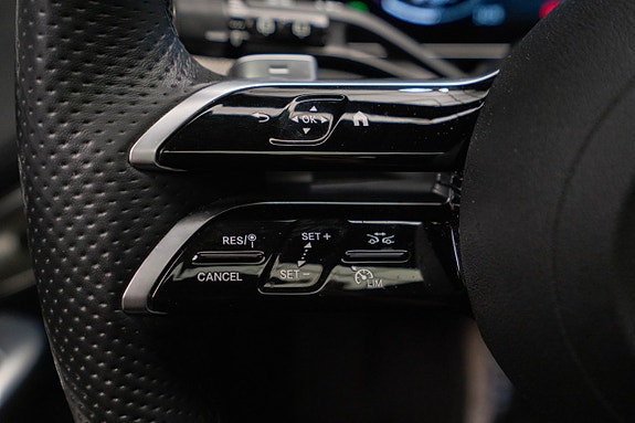 Mercedes-Benz GLC300 de 22 of 25