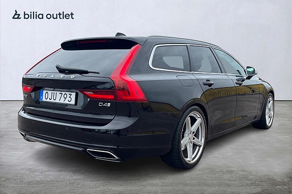 Volvo V90 6 of 30