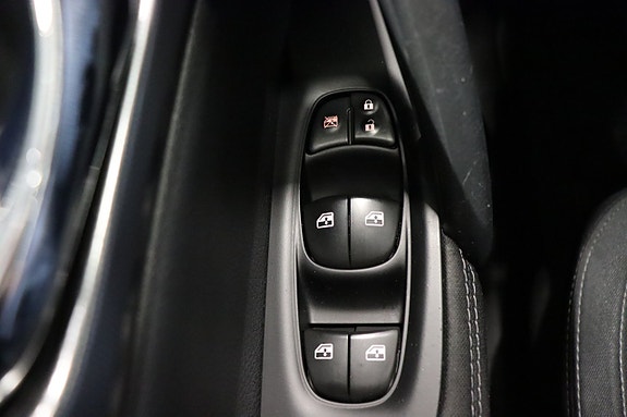 Nissan Qashqai 24 of 28