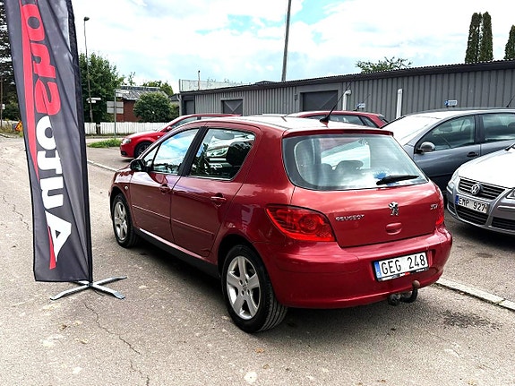 Peugeot 307 4 of 9