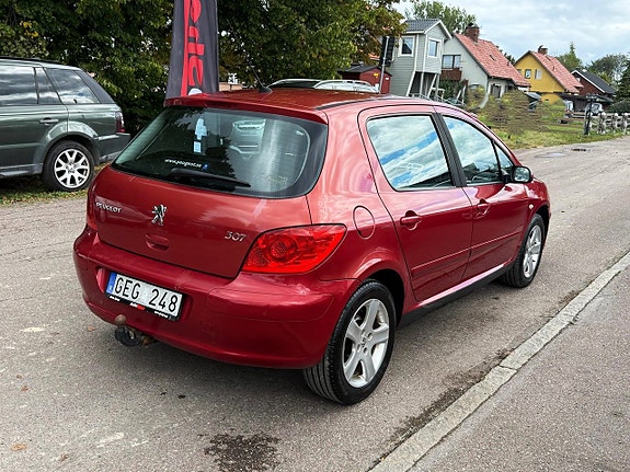 Peugeot 307 3 of 9