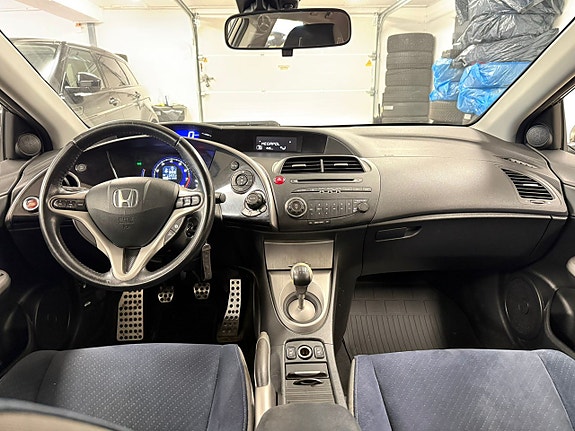 Honda Civic 17 of 27