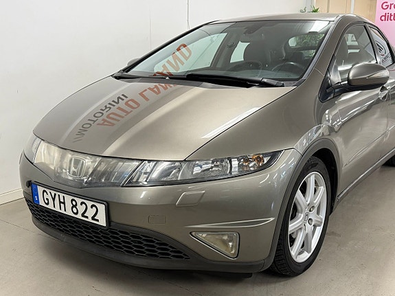 Honda Civic 3 of 27