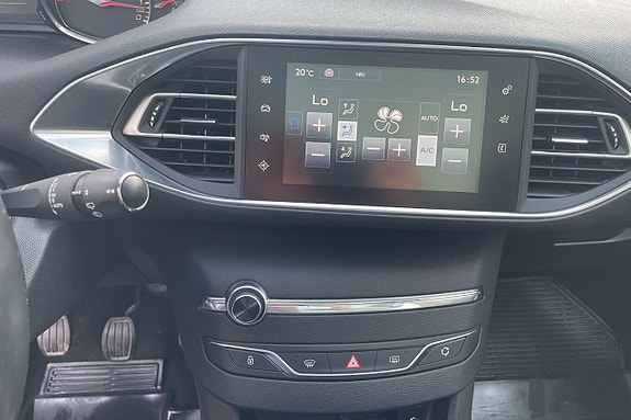 Peugeot 308 11 of 18