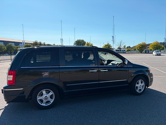 Chrysler Grand Voyager 4 of 4