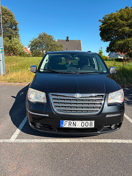 Chrysler Grand Voyager 3 of 4