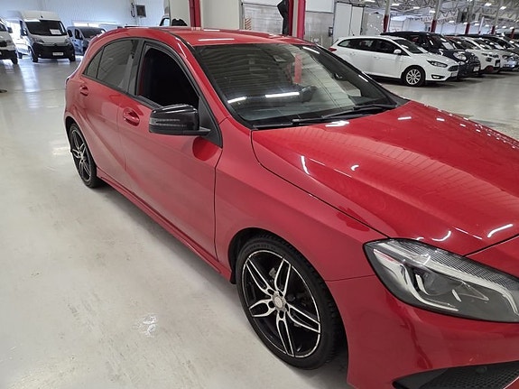 Mercedes-Benz A180 3 of 10