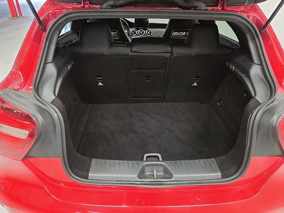 Mercedes-Benz A180 8 of 10