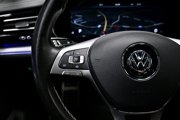 Volkswagen Touareg 23 of 30