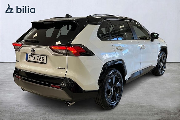 Toyota RAV4 19 of 26