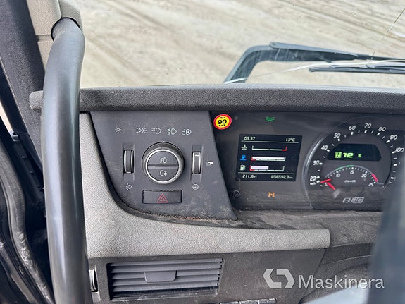 Tungdragare Volvo FH16 750 21 of 27