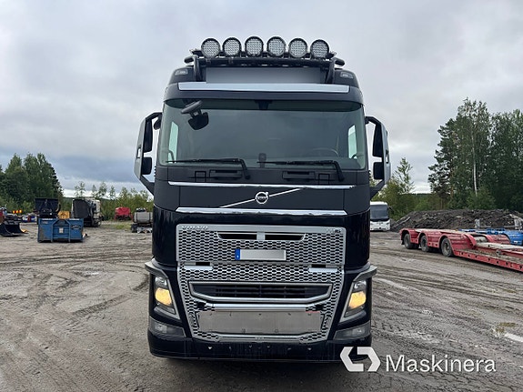Tungdragare Volvo FH16 750 8 of 27