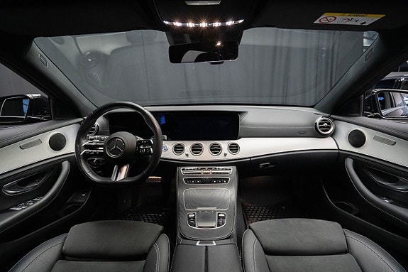 Mercedes-Benz E300 13 of 22