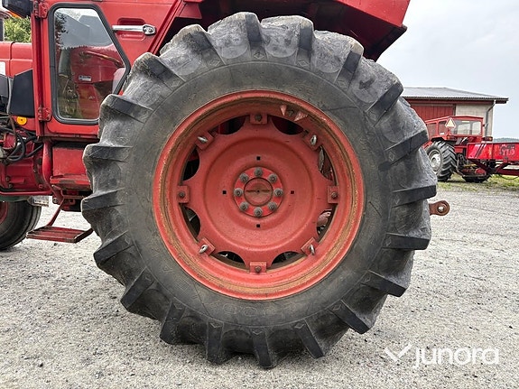 Traktor Volvo BM 650 10 of 30