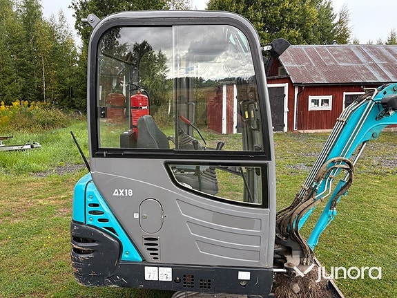 Minigrävmaskin Airman AX18-3 16 of 30