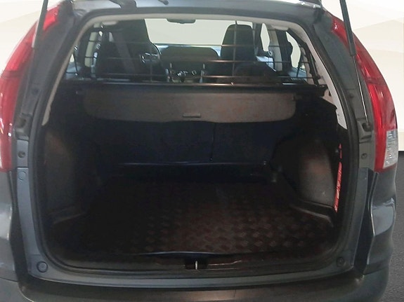 Honda CR-V 10 of 16