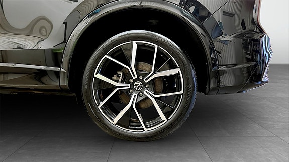 Volkswagen Tiguan 6 of 26