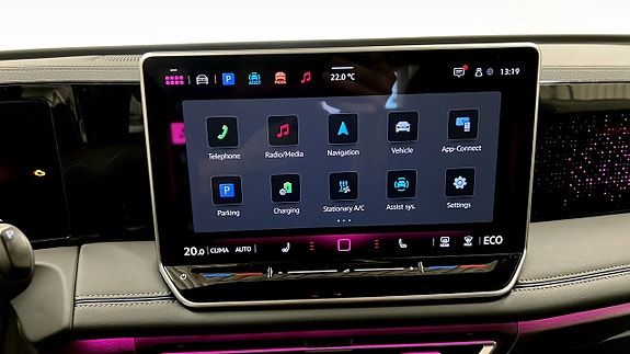Volkswagen Tiguan 10 of 26