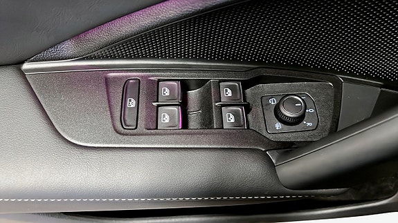 Volkswagen Tiguan 18 of 26