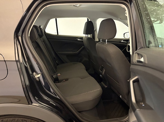 Volkswagen T-Cross 9 of 15