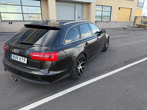 Audi A6 4 of 9