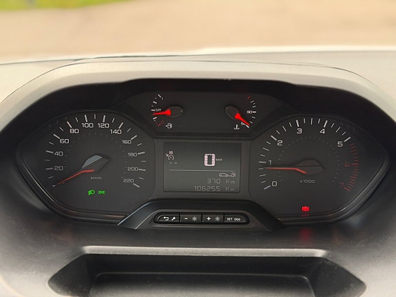 Peugeot Partner 10 of 11