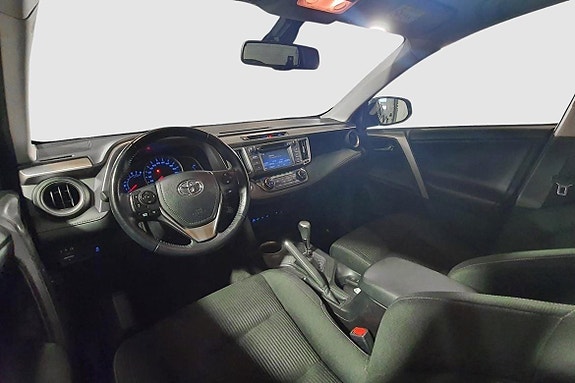 Toyota RAV4 13 of 22